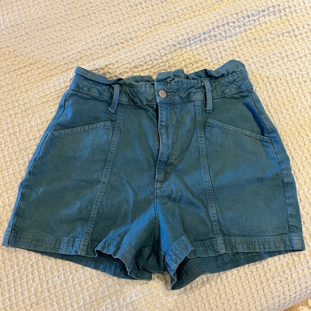 Universal Thread denim High Waisted paper bag shorts (blue)